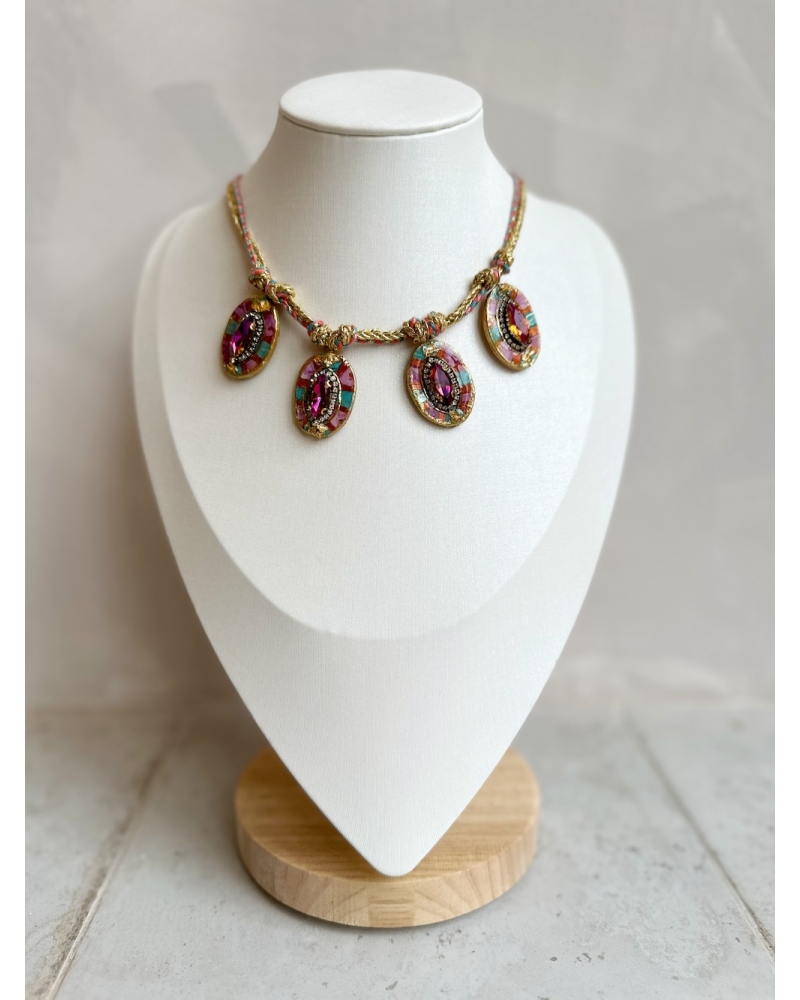 Collar Luxor Rosa 2