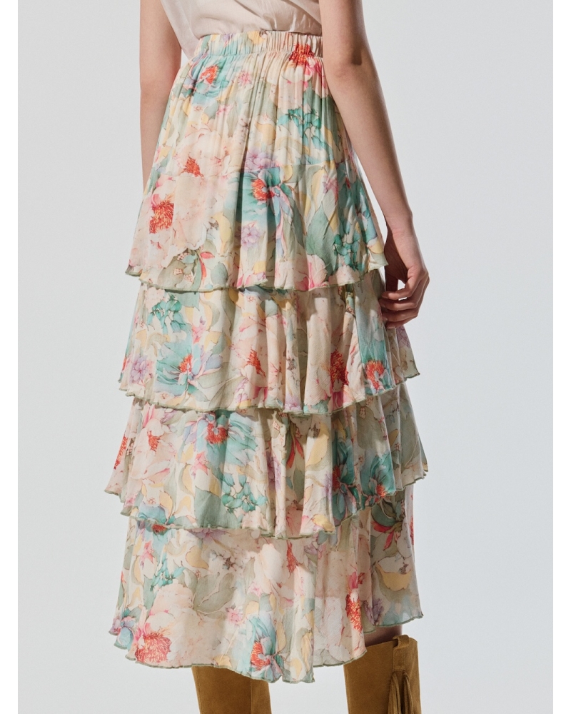 Florence flying skirt 2