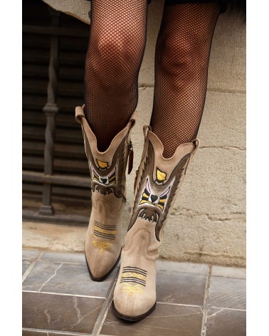 Arizona Pointed Cowboy Boots