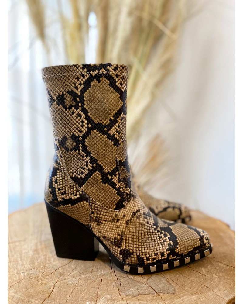 Python Rock Boots