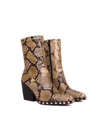Python Rock Boots