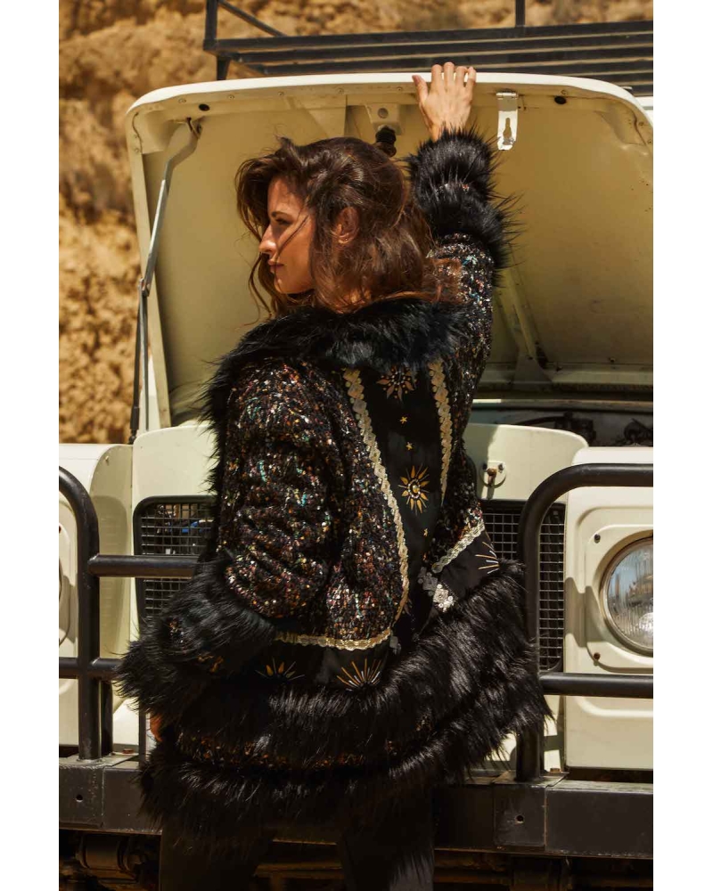 Magnetite long coat 2