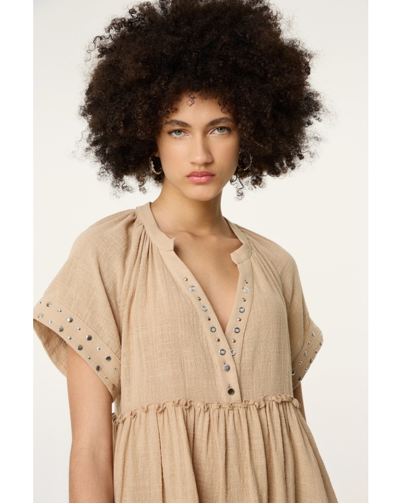 Vestido Capuccino Tachuelas 2