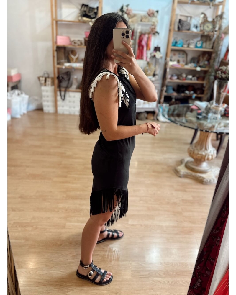 Robe asymétrique à Ibiza